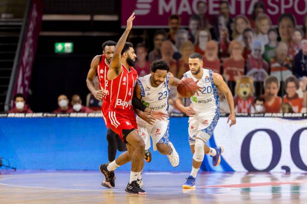 赛更具悬念 赛更具悬念