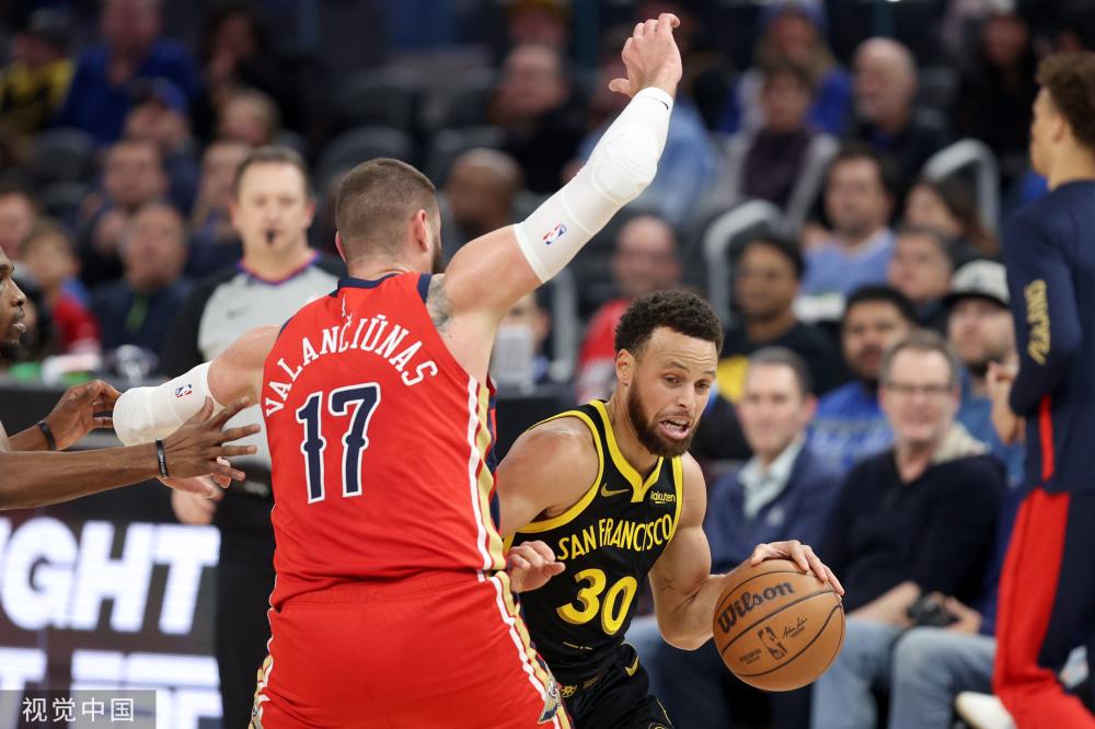 他连续几个 他连续几个