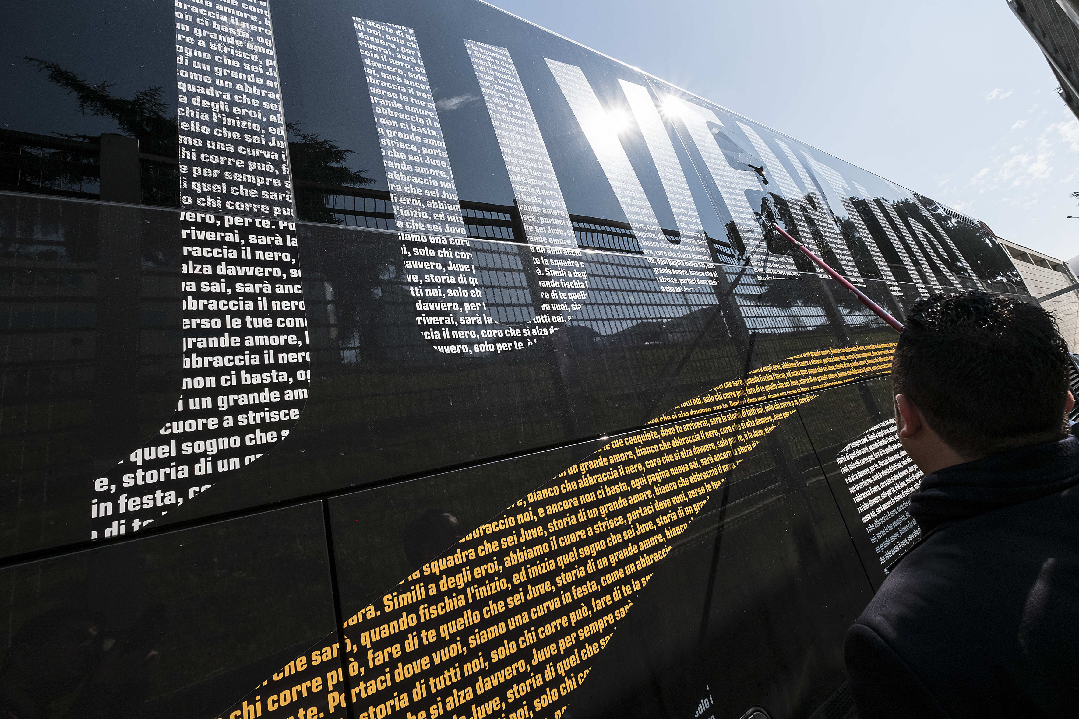 中拿下了2 中拿下了2